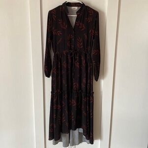 OST high-lo long sleeve dress